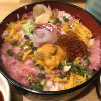 今よし　麹町 - スペシャル4種丼