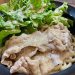 極太めん　ひでまる - 豚しゃぶの様な感じです