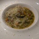 リボッリータ（お野菜と豆の具だくさんスープ）(\380)