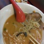 麺一盃 - 博多風豚骨魚介麺+味玉、辛味噌全投入(2013/5.)