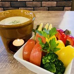 山形焼鳥 野菜串 チーズ ワイン フェニックス - バーニャカウダー