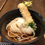 うどん屋 きすけ - 鯛ちくわ天と温泉玉子のぶっかけ　850円(税込)