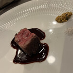 ピアット ディ テアトロ ヒビ - 飛騨牛のカイノミ