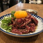 Yakiniku Taishuusakaba Shin Nikuyakiya - ハラミゆっけ