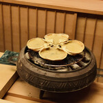 緒方 - 【写真㉓】間人蟹の蟹味噌酒