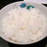 もち豚とんかつ たいよう - 米はハリがあってなかなか美味しく