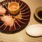 楽太朗 - かんぱち　ひらめの昆布漬け　生さくら海老