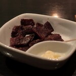 DEN - 自家製ビーフジャーキー