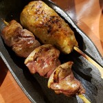 とり皮屋　勝軍 - 