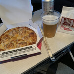 ピザ・ロイヤルハット - 料理写真: