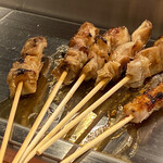 やきとりの名門 秋吉 - シロ