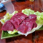 もつ焼 まるい - 馬刺三人前