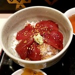 Yakkozushi - まぐろづけ丼