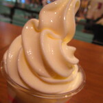 Onikuyasanno Teishokuto Don Iwaichikusan - 日高ミルクのオリジナルソフトクリーム　２６０円（税込）のアップ【２０２２年１１月】