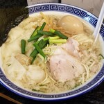 塩そば専門店 桑ばら - 大葉背脂MIX雲呑そば