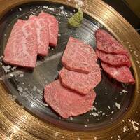 個室焼肉 雲海 - 