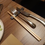 築地 BistroMasa - 箸で、というのもウリ