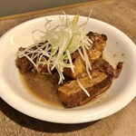 餃子のかっちゃん - 豚の角煮682円