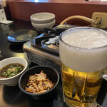 もつ鍋 笑楽 - 生ビールとお通し