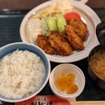 いくら丼 旨い魚と肴 北の幸 釧路港 - 