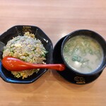 豚旨うま屋ラーメン - ミニチャーハン