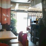 喜Raku - 201305 喜Raku 店内⇒（入口が見えます