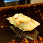 すし丈 - 皮剥　肝醤油