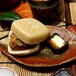 すし丈 - あん肝と奈良漬けの最中、柿とクリームチーズ海苔巻き