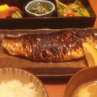 飯家くーた 銀座七丁目店 - 沖さばの一夜干し定食