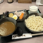 ファミリーレストラン だいまる - 美瑛カレーうどん