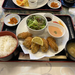島の台所 旬彩 - 牡蠣フライ定食