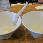 ルースター - 珍しく二人とも完食