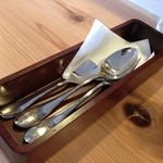 カフェ チルコリーノ - 20130517　900円ランチセット　自家製生麵かぶの白いラグーソース他