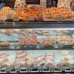 ブランジュリー パリの空の下 - 