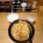 麺家　味勲拉 - 半ライスサービスなのだ✨