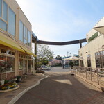 ヤナイフードホール - 2022年の｢外観｣