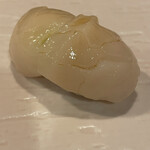 鮨 波づき - ホタテ