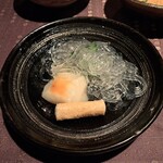 瀬里奈 - しゃぶしゃぶのスープで調理したくずきり、お餅、湯葉です。