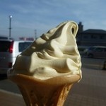 澤屋 - 料理写真:バニラソフト　220円