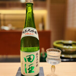 おにく 花柳 - ◎蟹味噌と合わせてまた飲む。田酒 純米大吟醸は美味い！