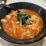 トマトラーメンと辛めん 三味 - 