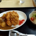 しんべえ - ツインカツカレー・ミニサラダ 1000円