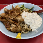 立川マシマシ - なんと11月でもありました‼︎「すごい冷やし中華」です♪ ひょっとして常設？？？ 本気で通いますよ･:*+.\(( °ω° ))/.:+