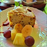 カフェ・ル・マシャオン - りんごとシナモンのバターケーキ
