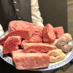 Yakiniku Kaiseki Tomoji - 