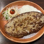 びっくりドンキー - ガリバーバーグディッシュ レギュラー、1,365円