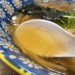 自家製麺 カミカゼ - 私ラーメン　スープ