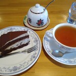 えるぴす - ケーキセット(紅茶)850円