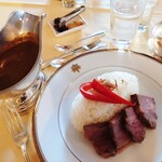 メインダイニングルーム - 