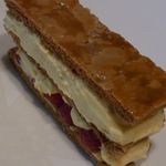 ザ・ペニンシュラ ブティック＆カフェ - ラズベリーのミルフィーユ